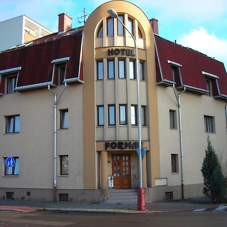 Hotel Forman 马达伯乐斯拉夫 外观 照片