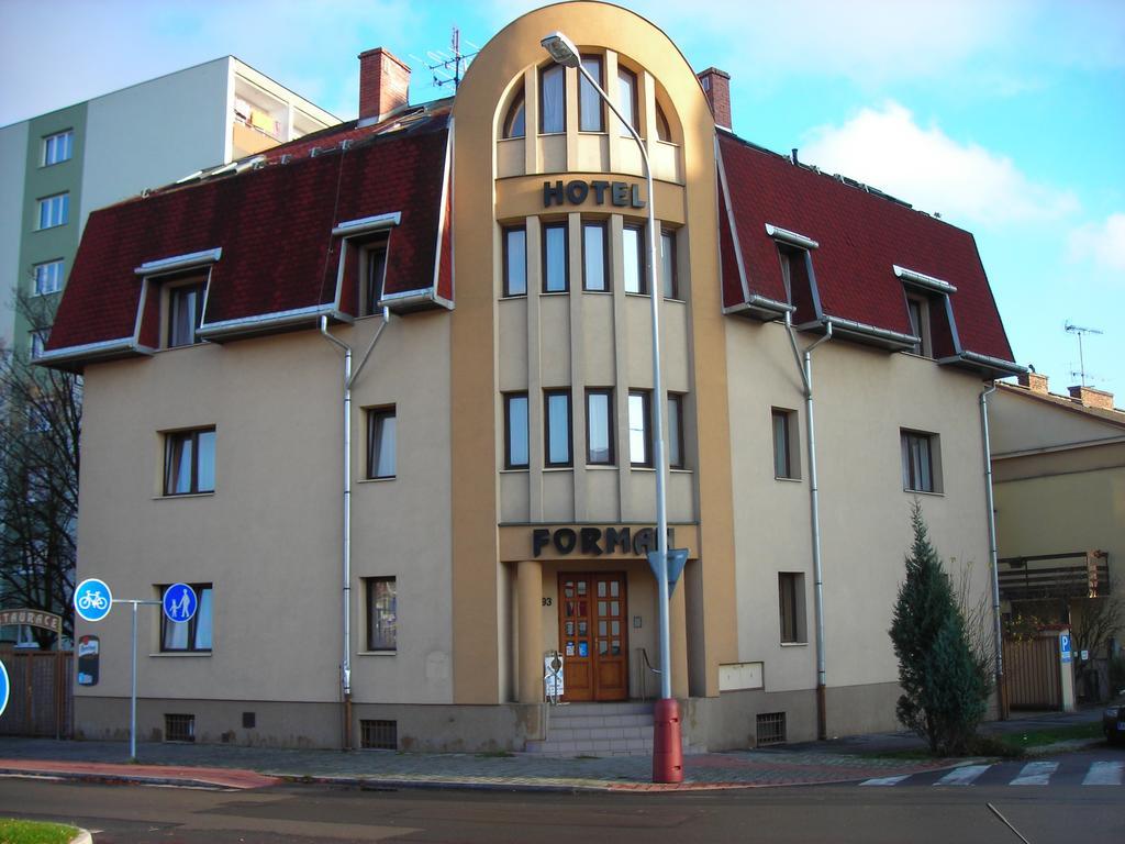 Hotel Forman 马达伯乐斯拉夫 外观 照片